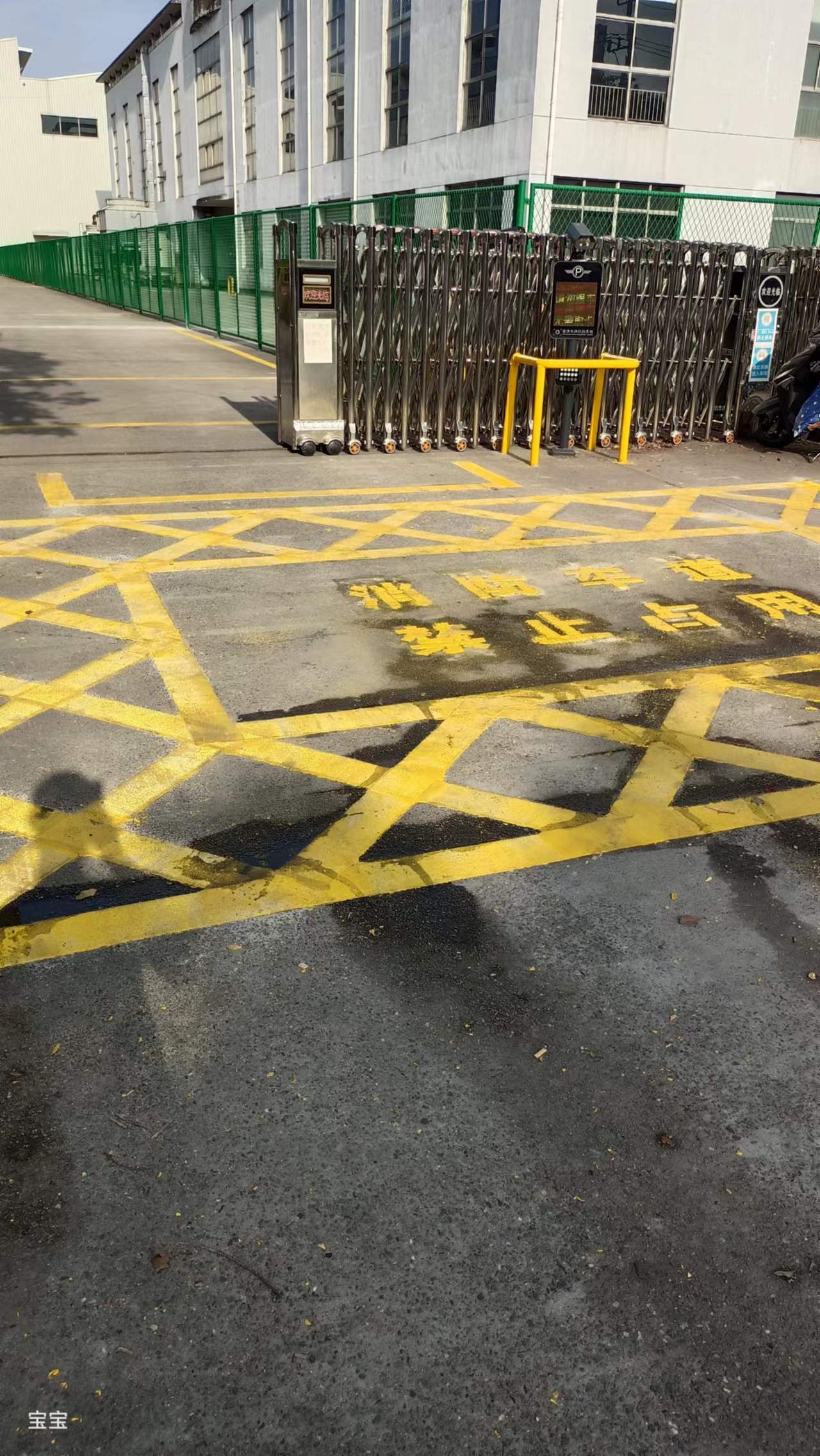 任丘马路划线